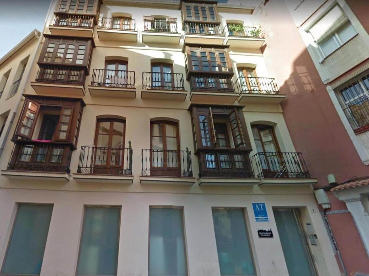 Snug Holiday Home Right In The Center Of M Laga Malaga Exterior photo