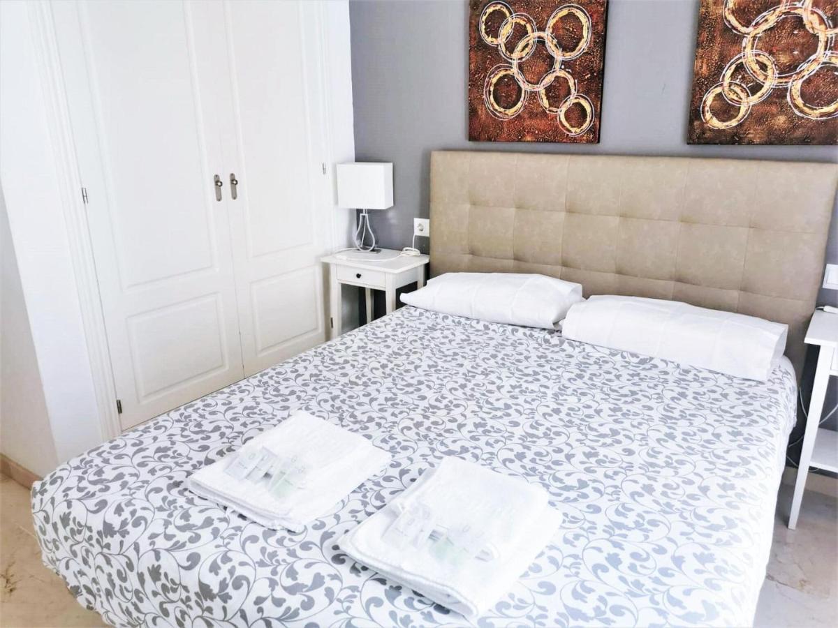 Snug Holiday Home Right In The Center Of M Laga Malaga Exterior photo